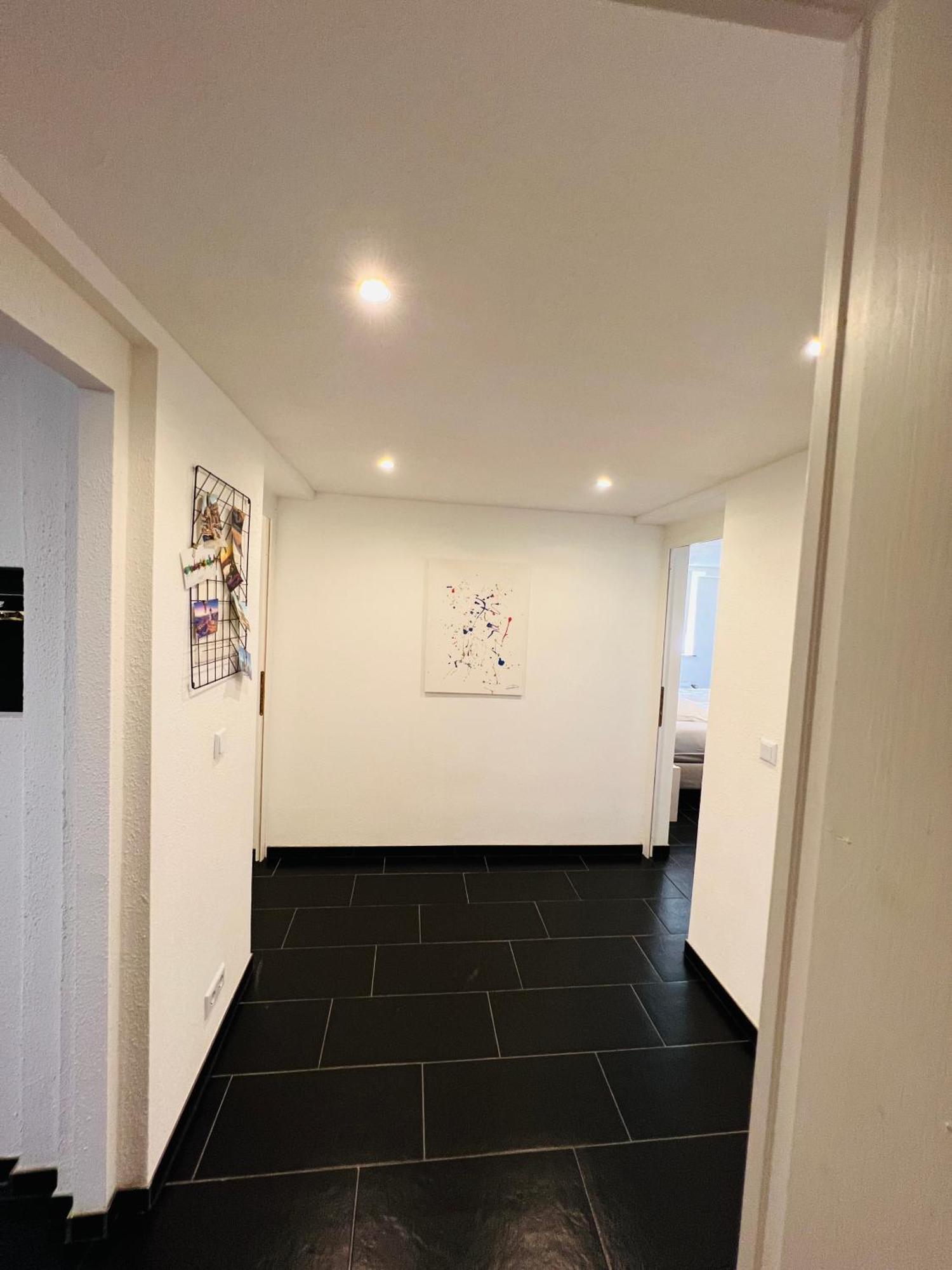 Souterrain 2 Zimmer Wohnung Freiburg Seepark Eksteriør bilde